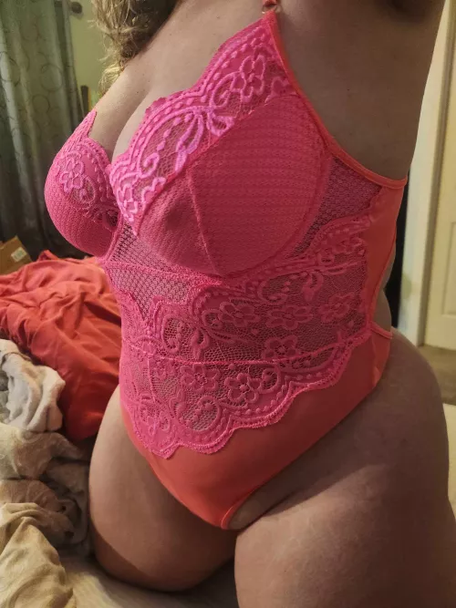 I love hot pink by Backwoods_Booty