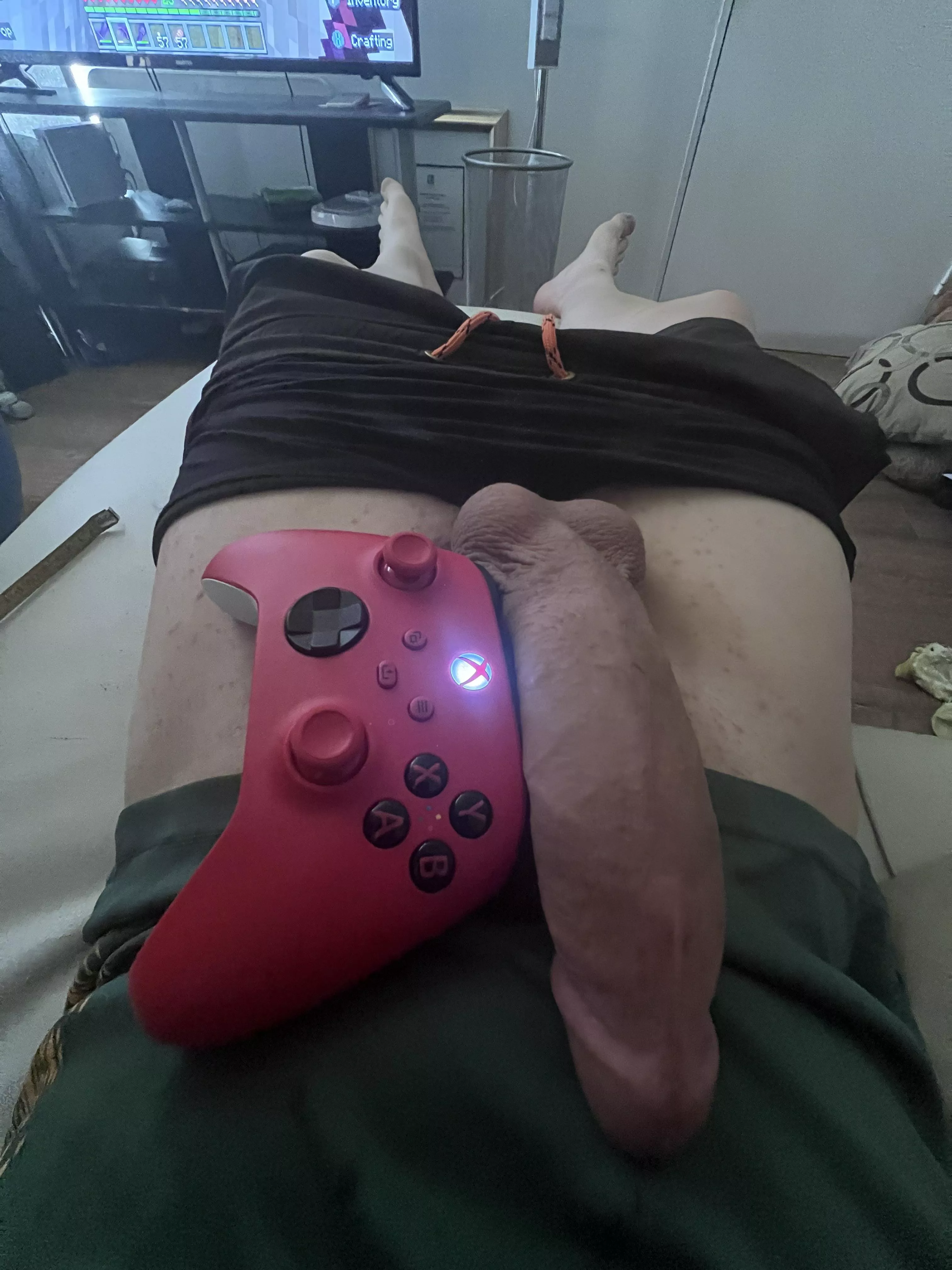 Just a quick compare👀 posted by Youngbuthung19