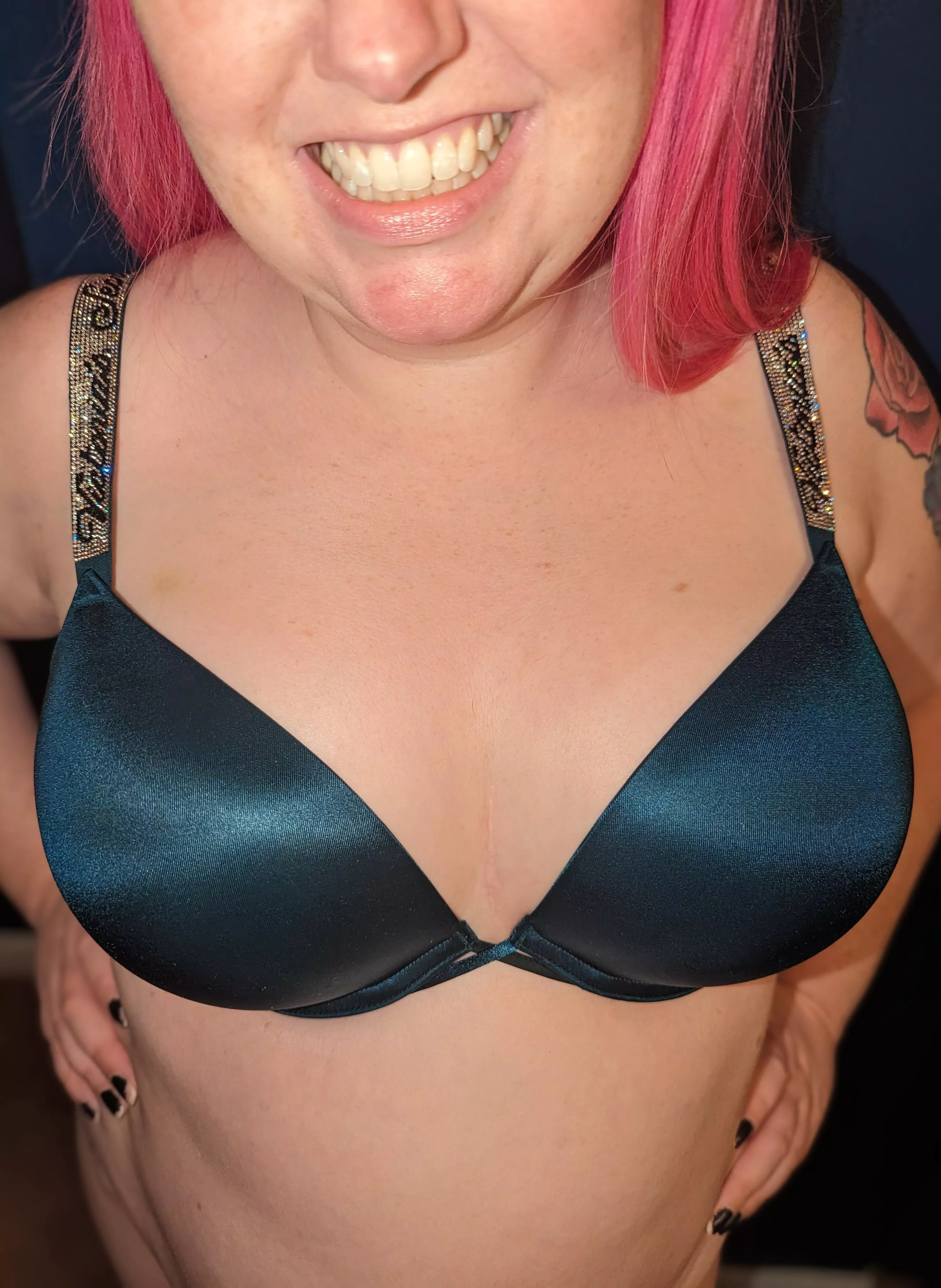 Mikayla (@secretbarbiefeetvip) [onlyfans] posted by SecretBarbieFeet