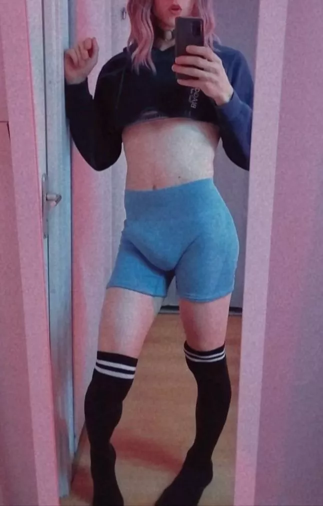 Pretty hard to hide it, hope you don't mind 😇 posted by ElRogerinho