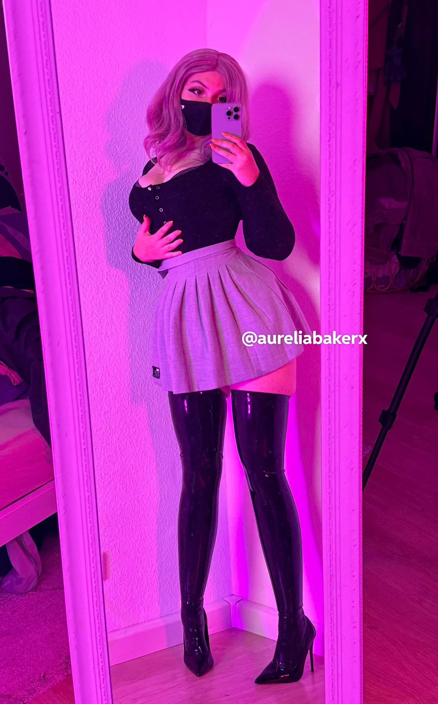 They are sooooo tight 😳 [self] posted by aureliabakerx