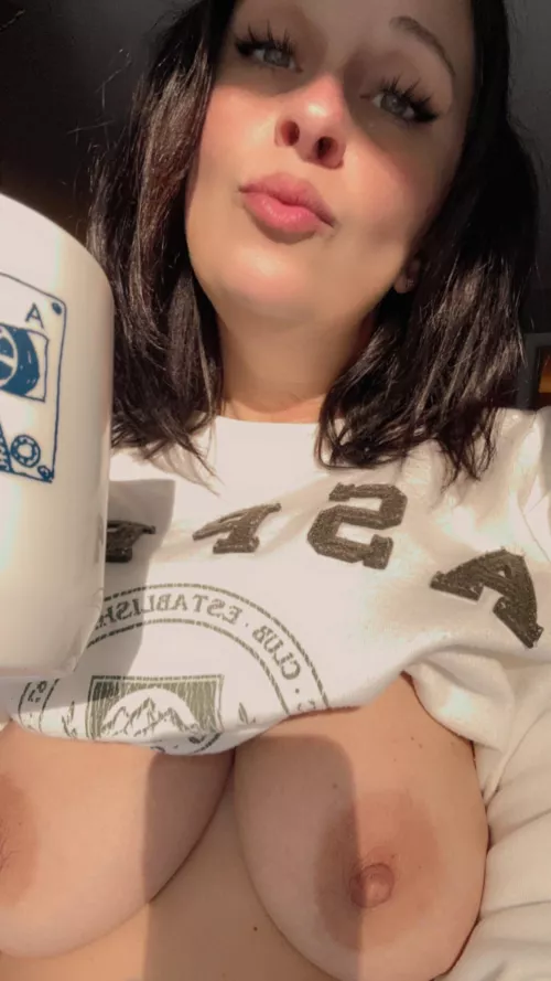 Wanna cozy up with you me and this hot cup of coffee?? by VeronicaPaige83