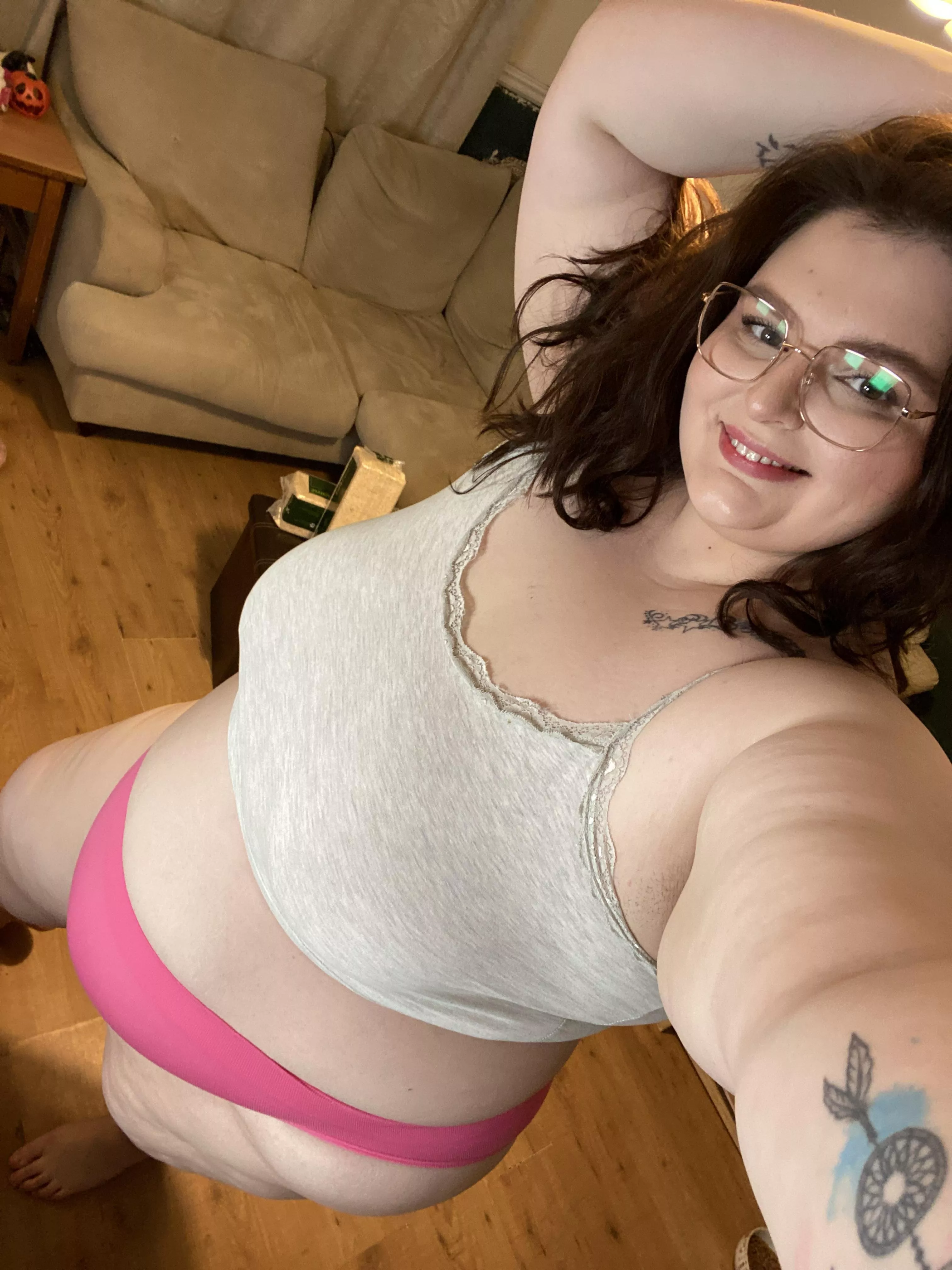 What caught your eye first? posted by plussizeplease_xo_