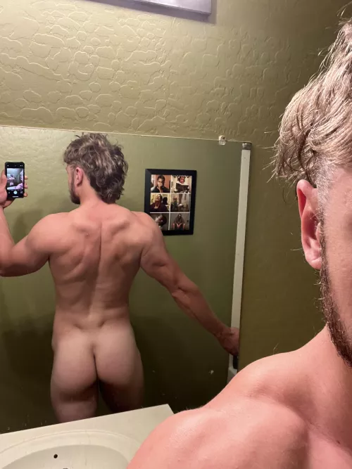 Would you massage this? [M] by Run_Lyfe