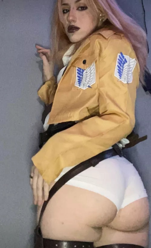 AOT cosplay booty ❣️ by candyclumps