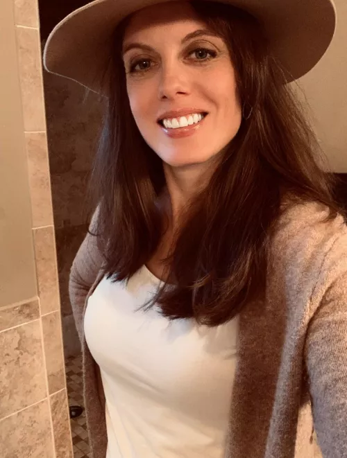 Definitely my fave hat by BustyBrooke01