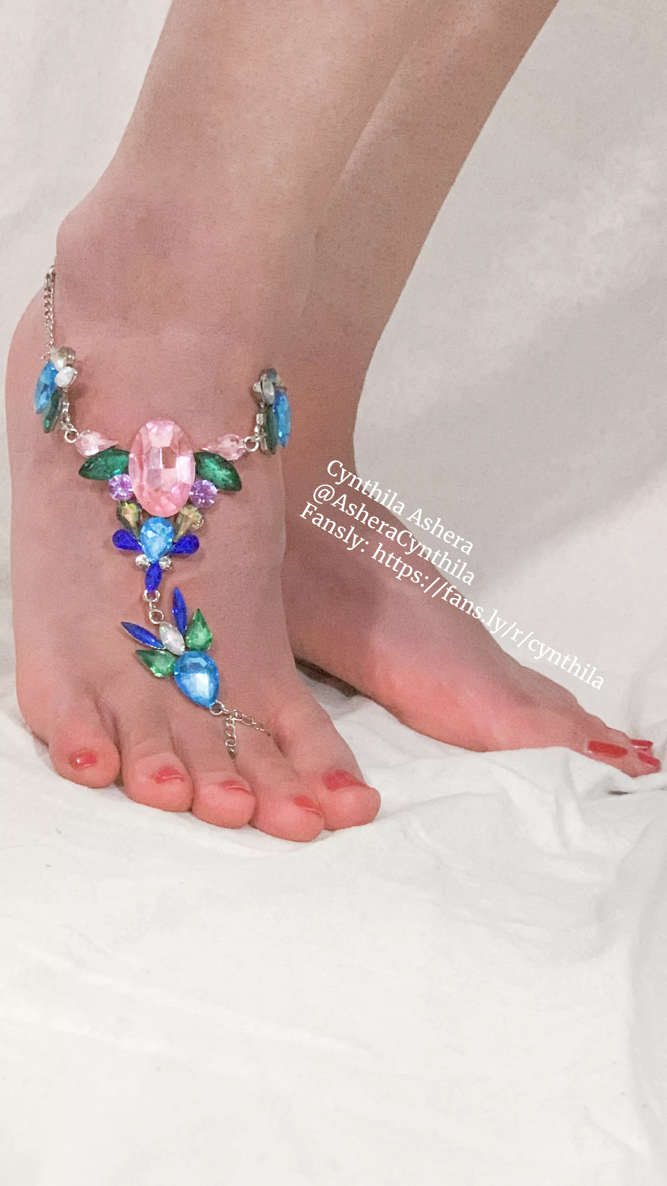 Do I look good with this jewel anklet? posted by Ashera_Cynthila