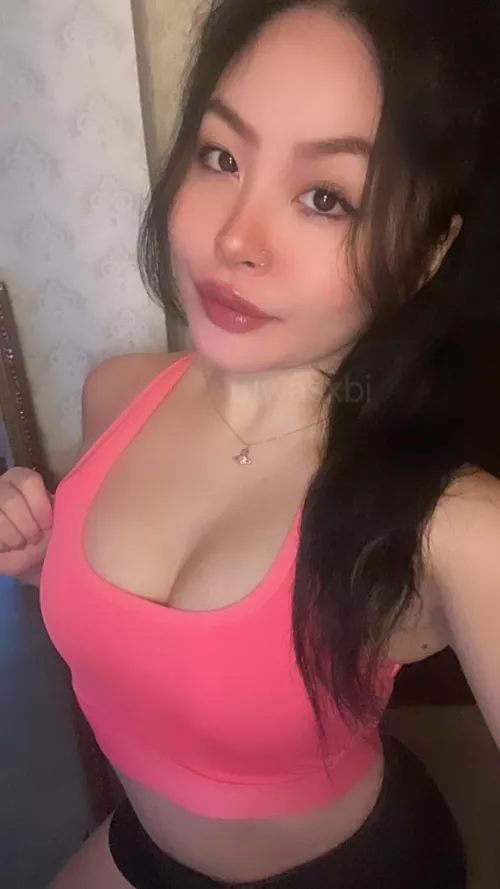 Let’s go to the gym 😙 [F] by wasxbi