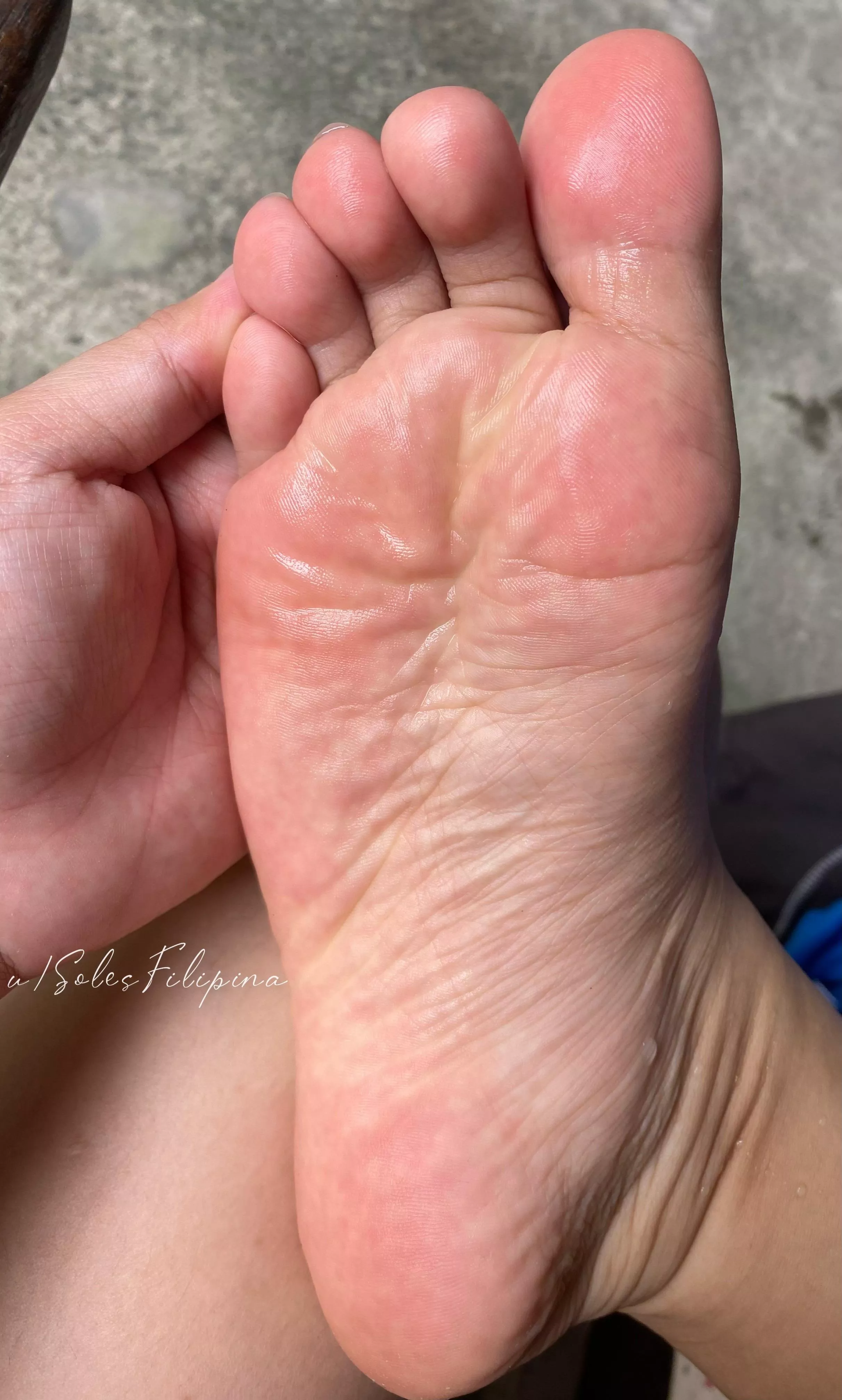 👃 & lick the sweat posted by SolesFilipina