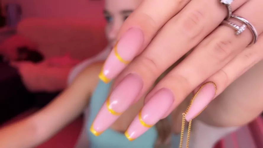 long neat nails make a woman's hand incredibly sexy by Alice_Natty