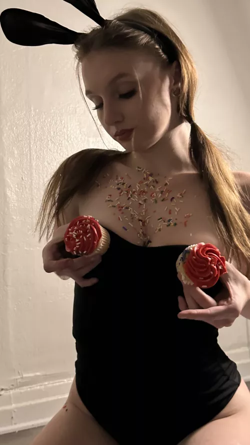 What do you think of my titties?😇 would you give them a suck? by carolineonly