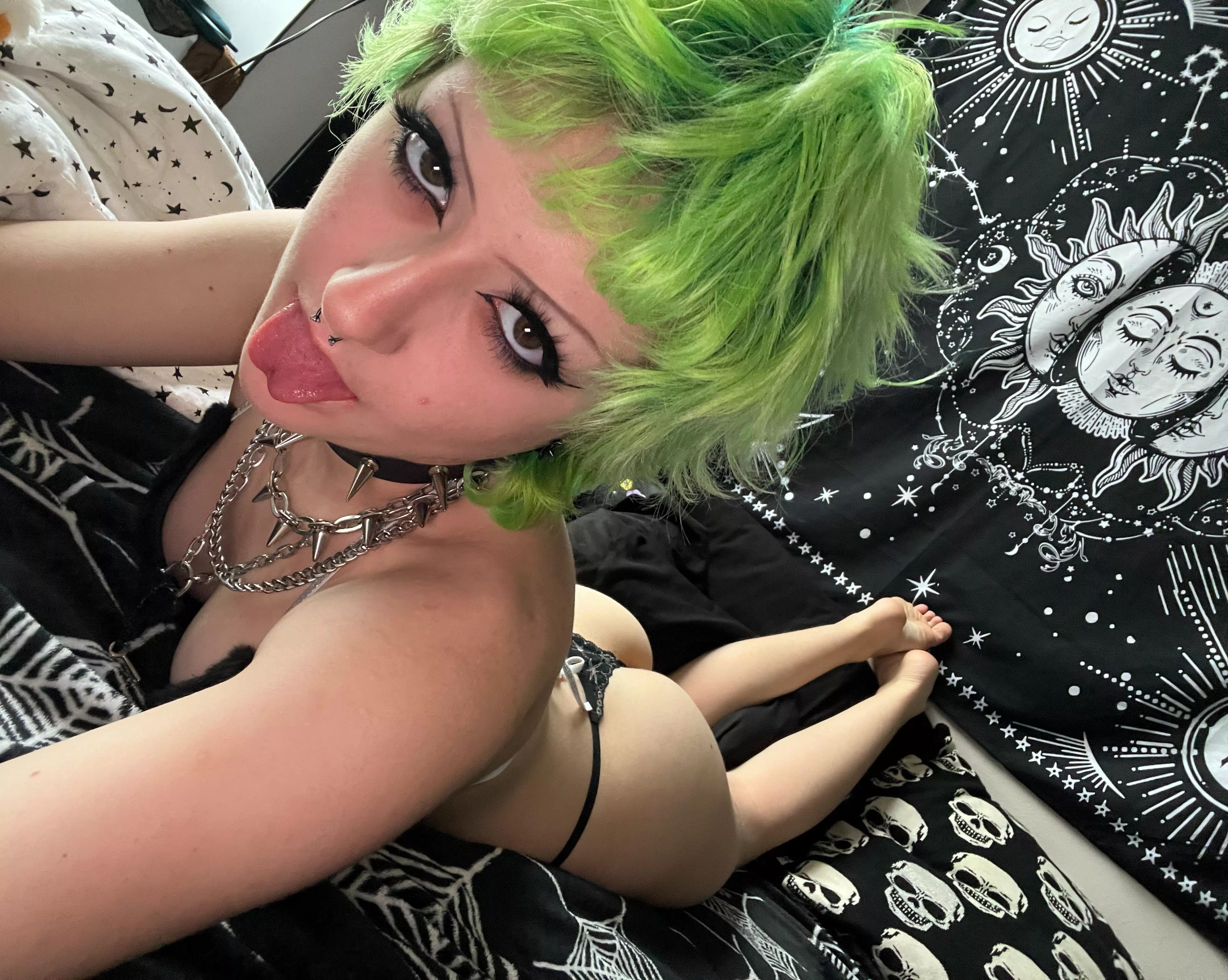 you will submit to me 😈⛓️🖤 posted by Living_Perspective54