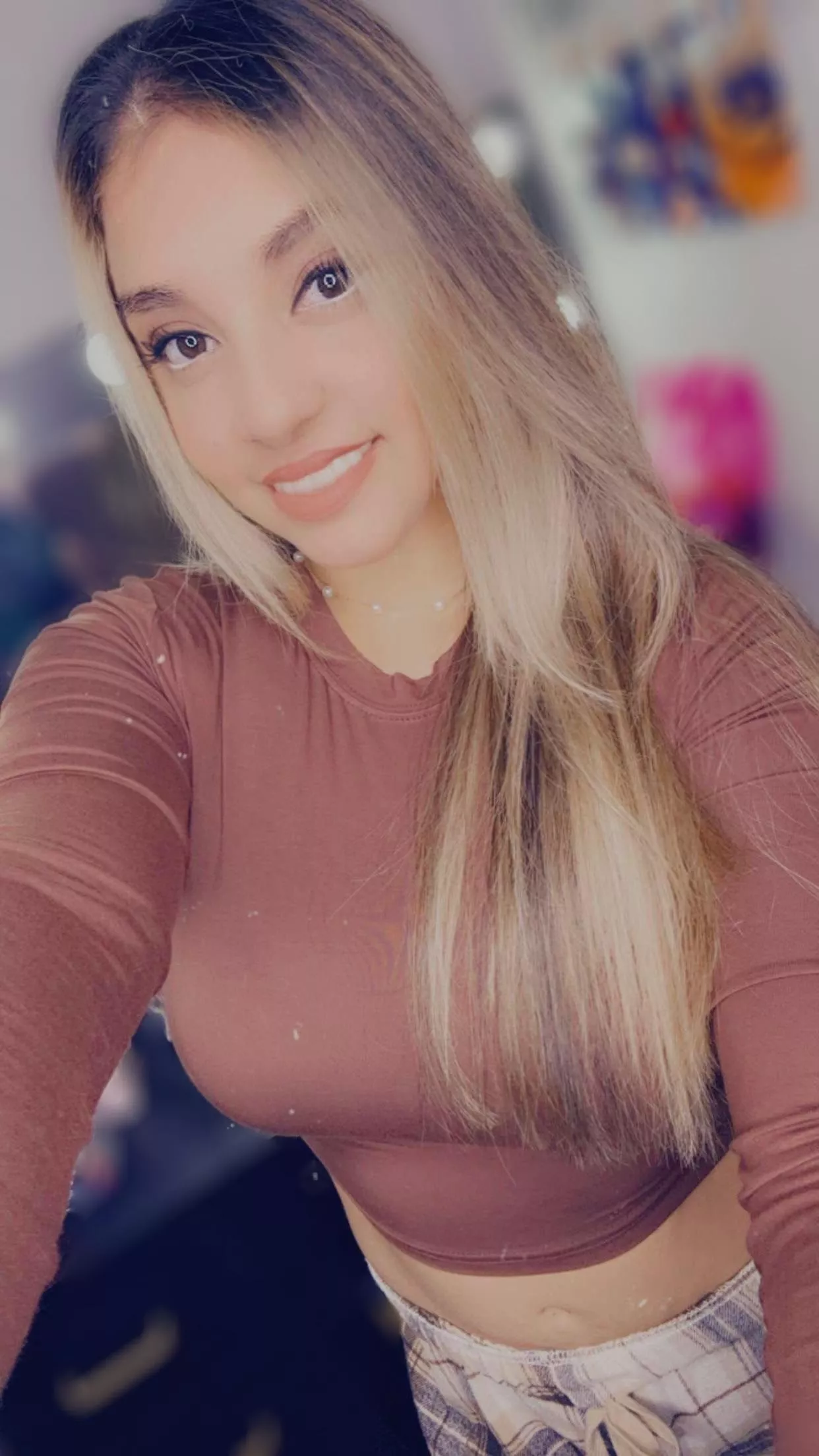 A nice smile goes a long way posted by MarieLuvzYa