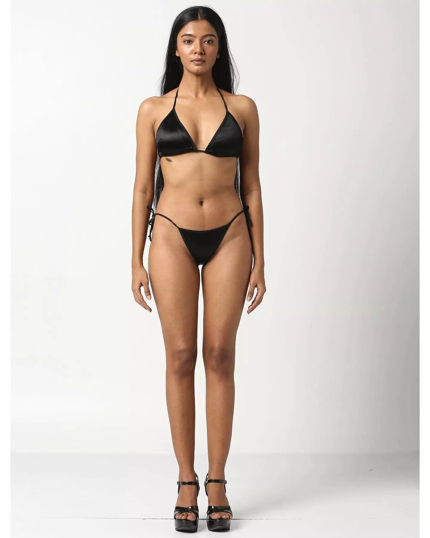 Aishwarya Chopra posted by tonystarkkkkk