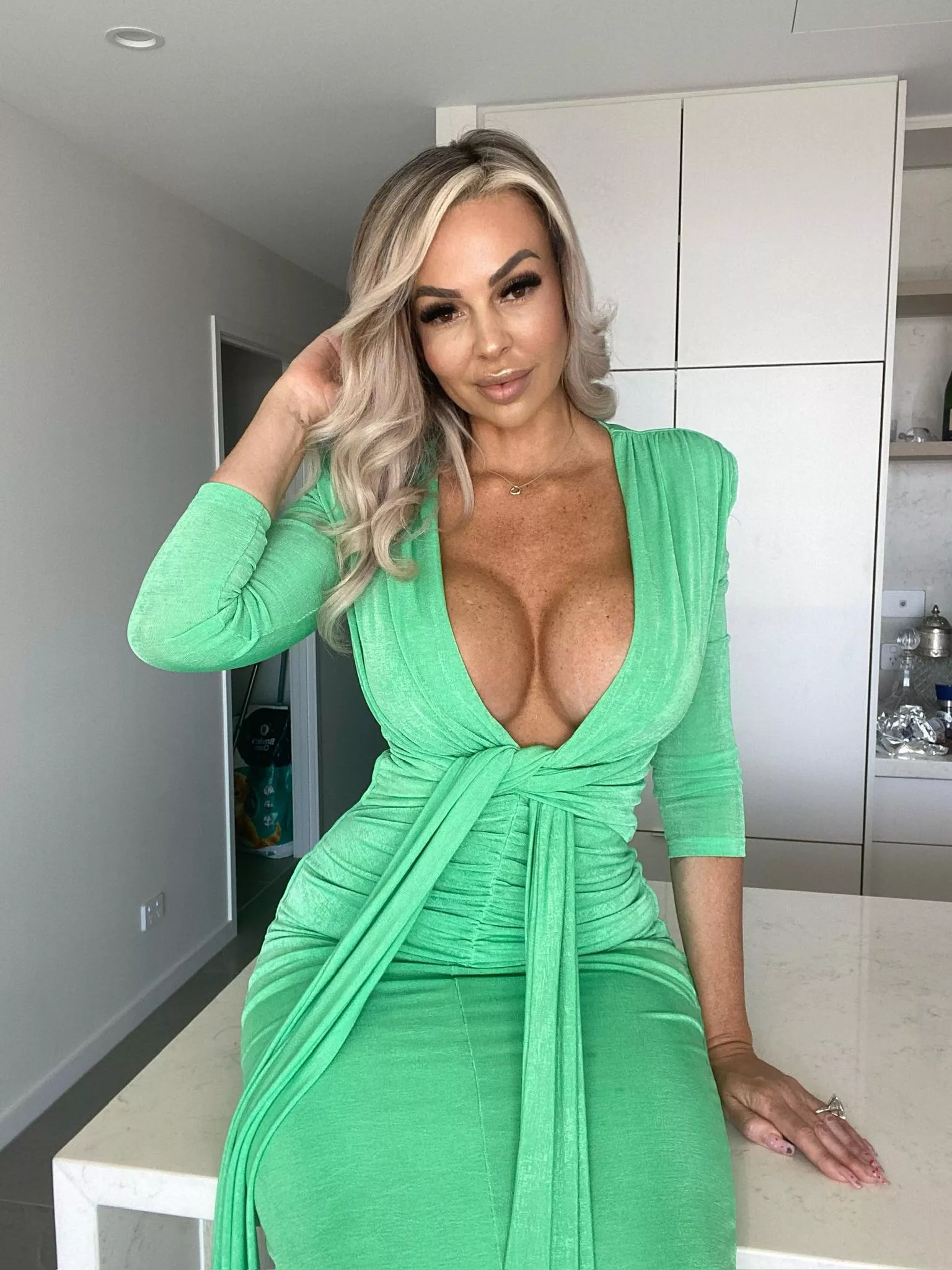 Am I Fuckable? posted by TheTrustyFrequency