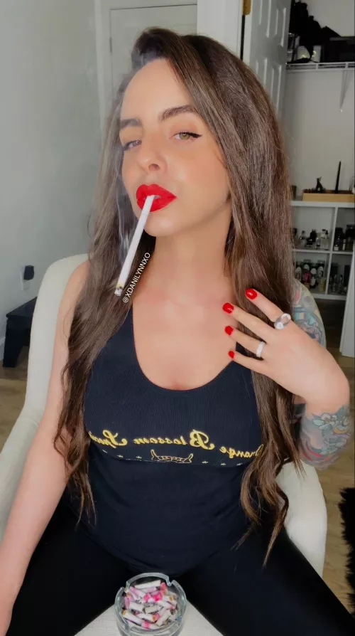 Beautiful red lips with an all white cigarette 💋💨 by DaniLynn8888