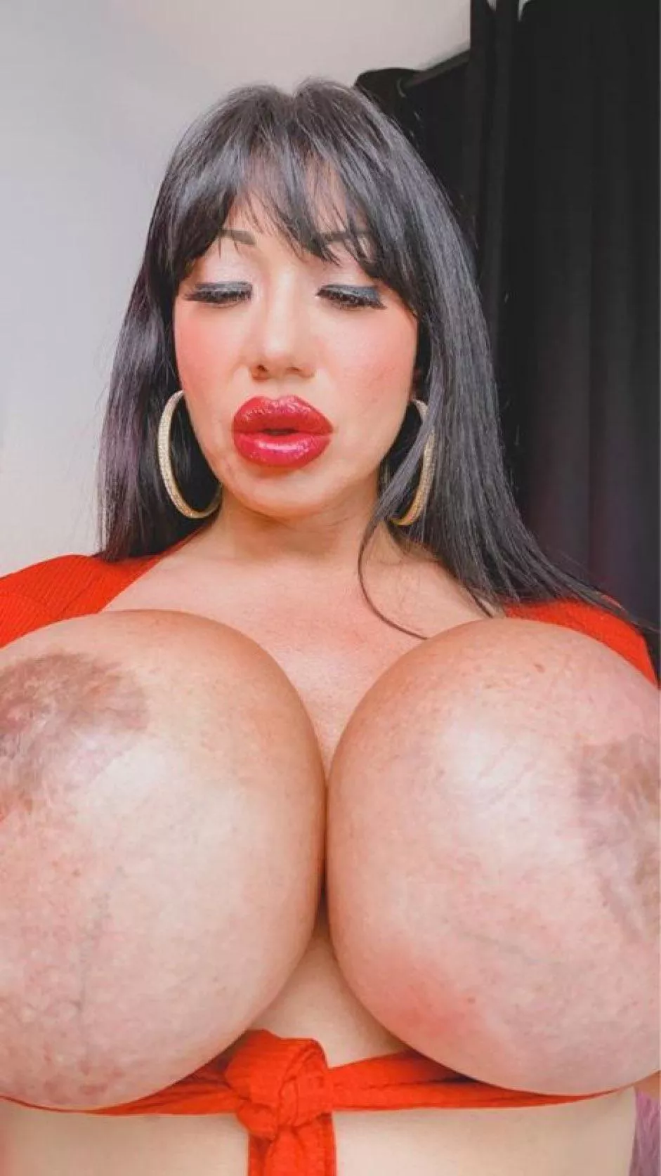 Bimbo knockers meant to drain cocks posted by Fancy-Draw-5664