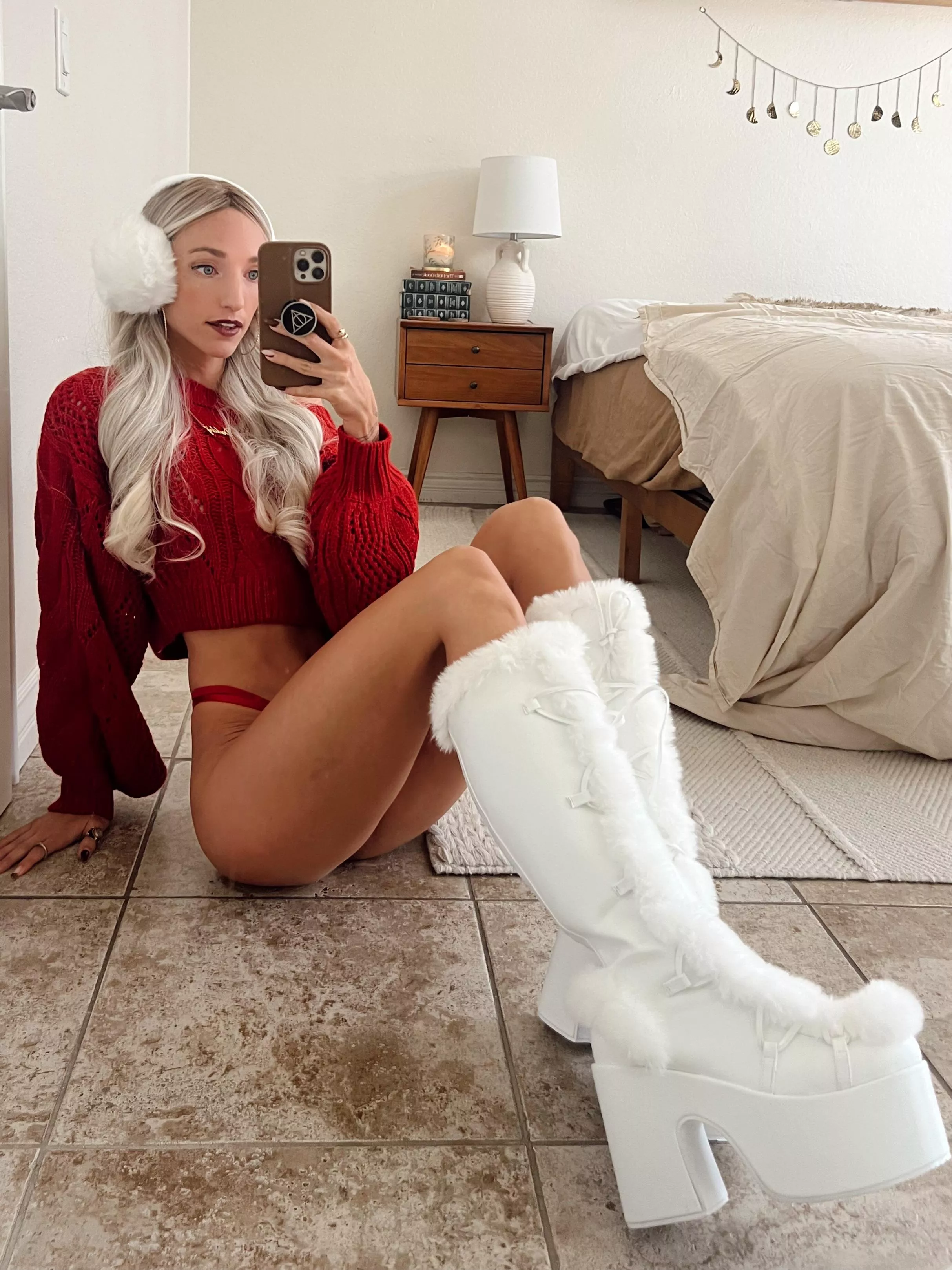 Brb…gonna go sit under the tree cuz I’m a gift 🎁 🤪 posted by Venusmoongoddess