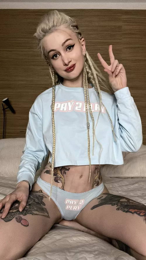 Can I be your next girlfriend? by EuphoriaItsMe