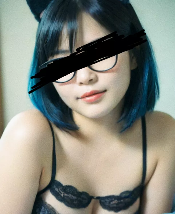 can I be yours? posted by bebloobloo