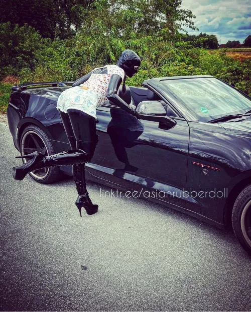 Can I hop on? 😇 by latex-desire