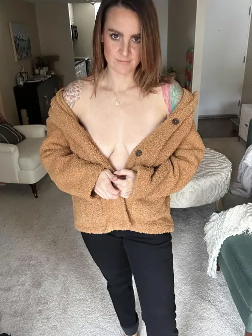 do you want to count my freckles more under my jacket? [IRTR] by Tay-Rae773