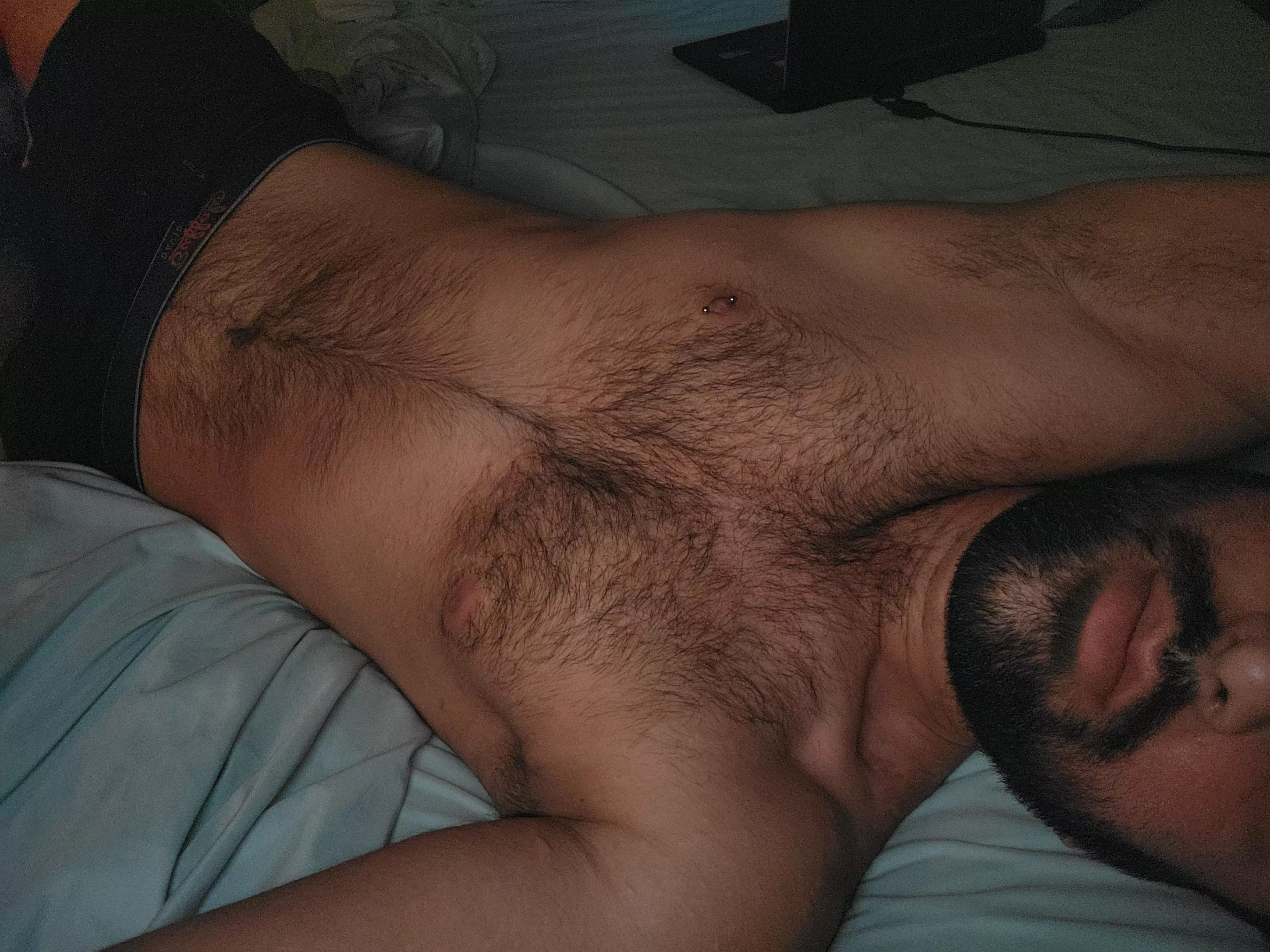 Feel my hairiness pls😫 posted by senseisenpai1