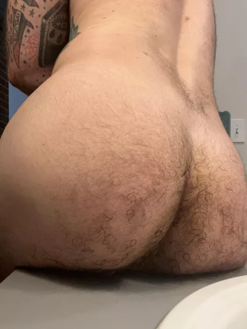 Fresh out the shower by Demonboi696