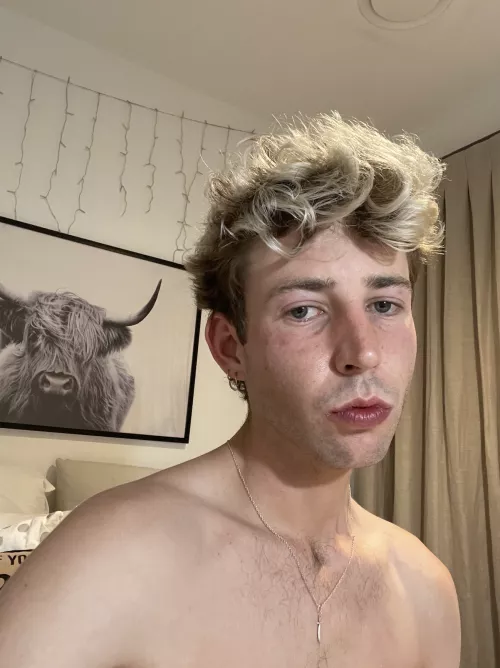 From New Zealand, looking for geeky friends in CA or surrounding areas that like to play DOTA by PersonalityFunny4418