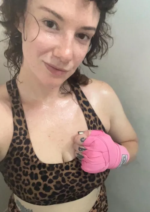 Glistening at Muay Thai by MAN_KEGELS