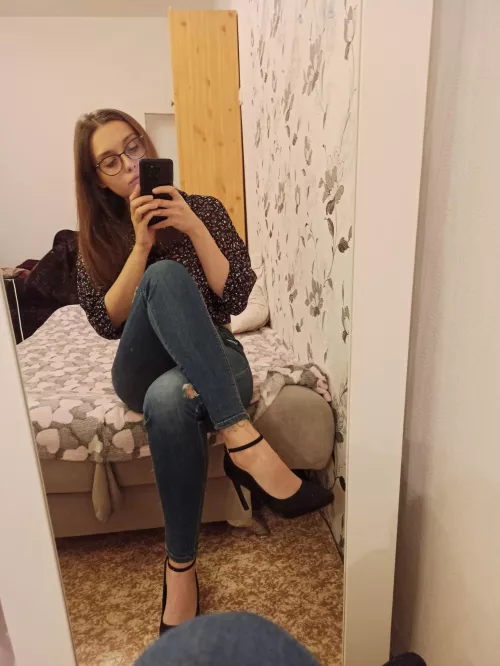 Going to work at the office by Honey_69_