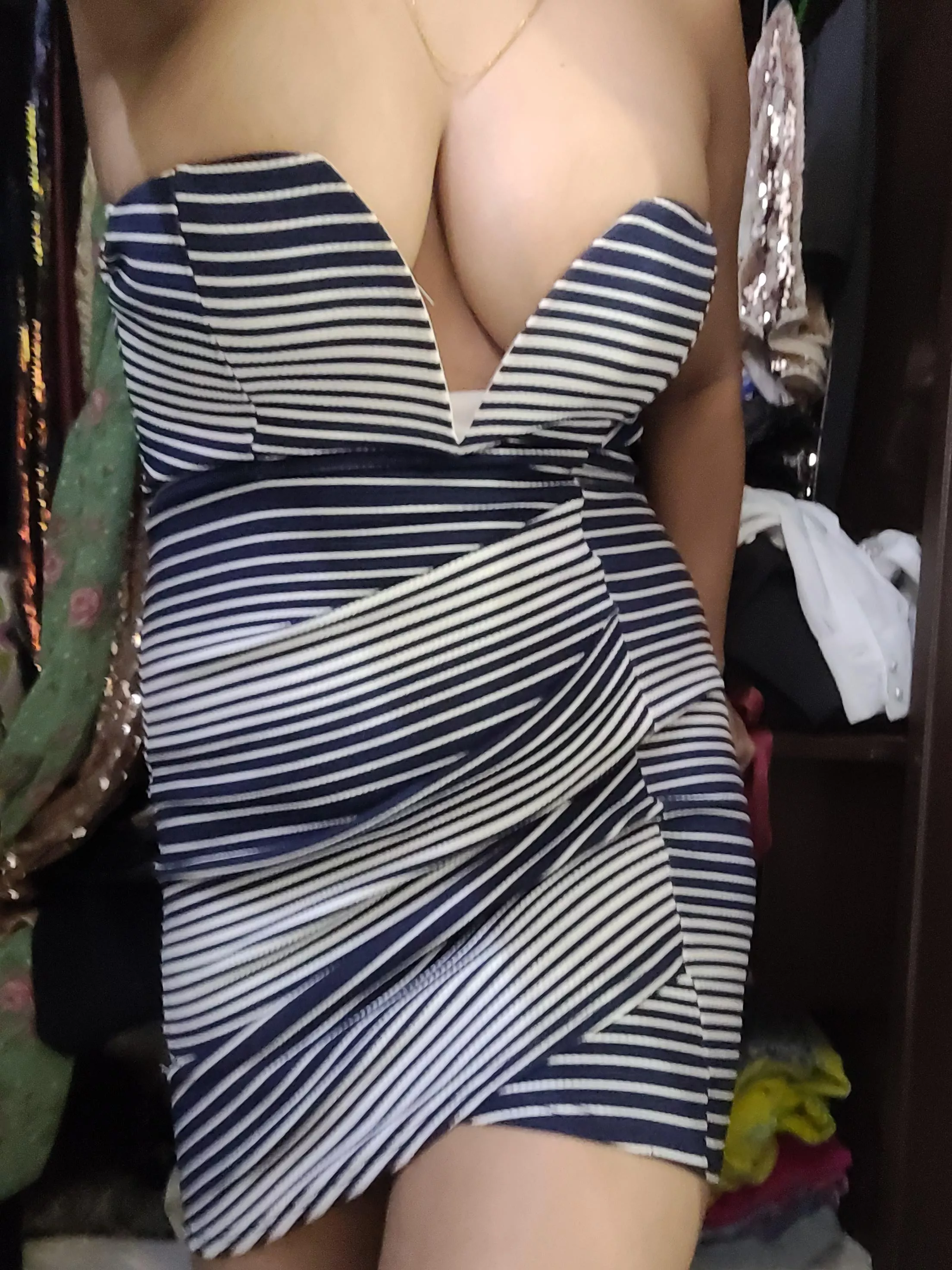 Guess my dress size Daddy posted by cindy_mellow