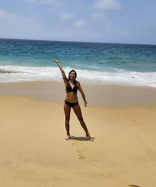 Happy Tuesday(: by YummyHoneyyy