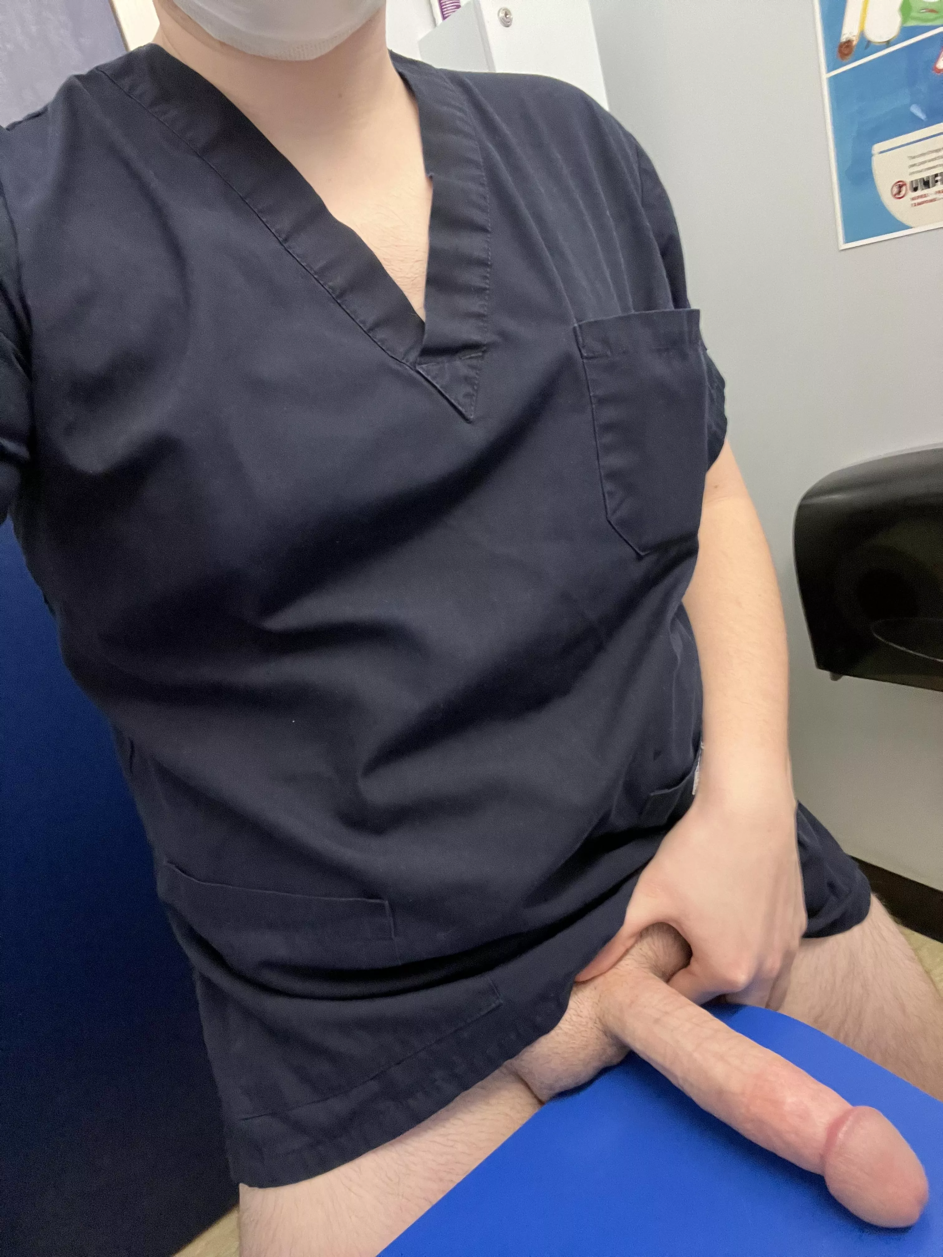 Have you ever had a Doctor this big? posted by Relative_Fun_7133