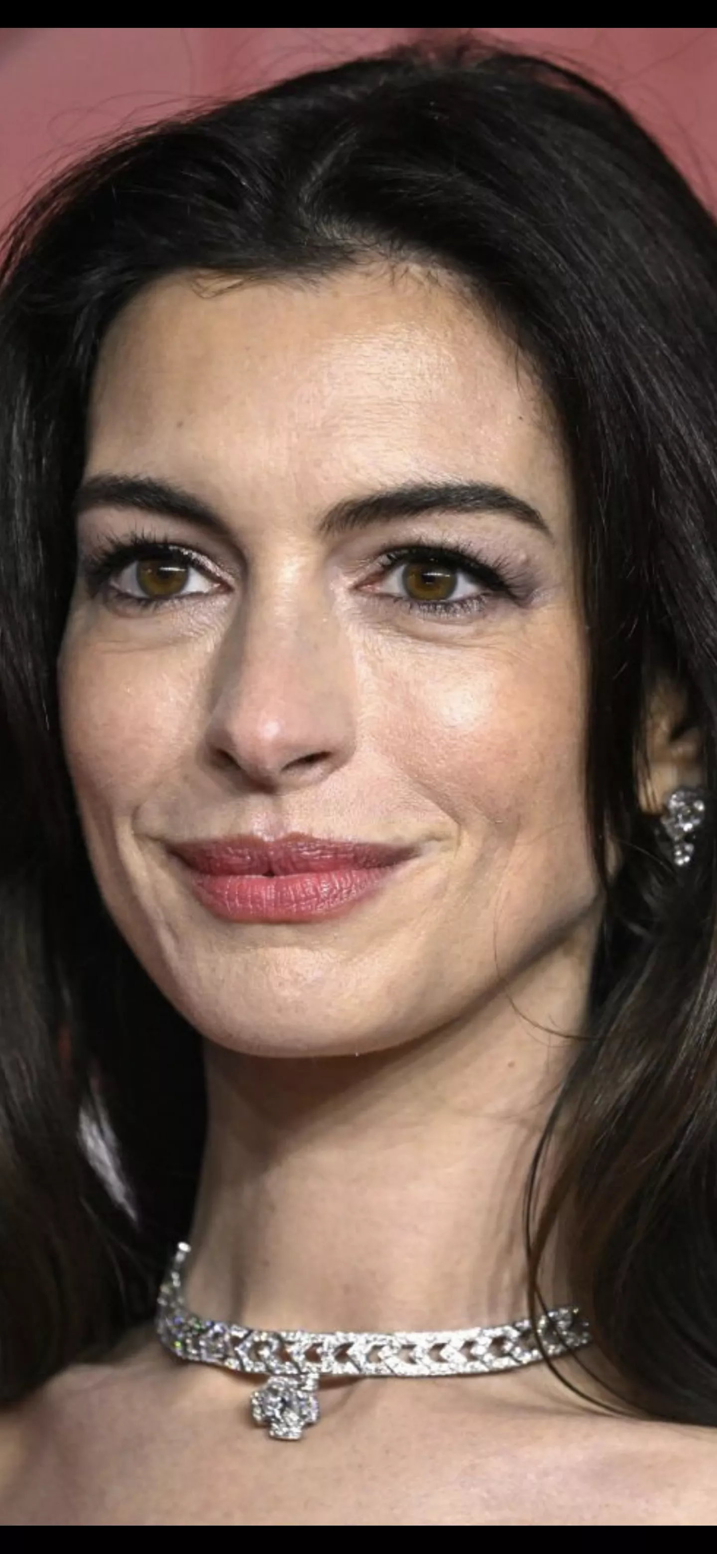 Here's a picture of Anne Hathaway mature MILF face to cum tribute posted by Different-Ad-3212