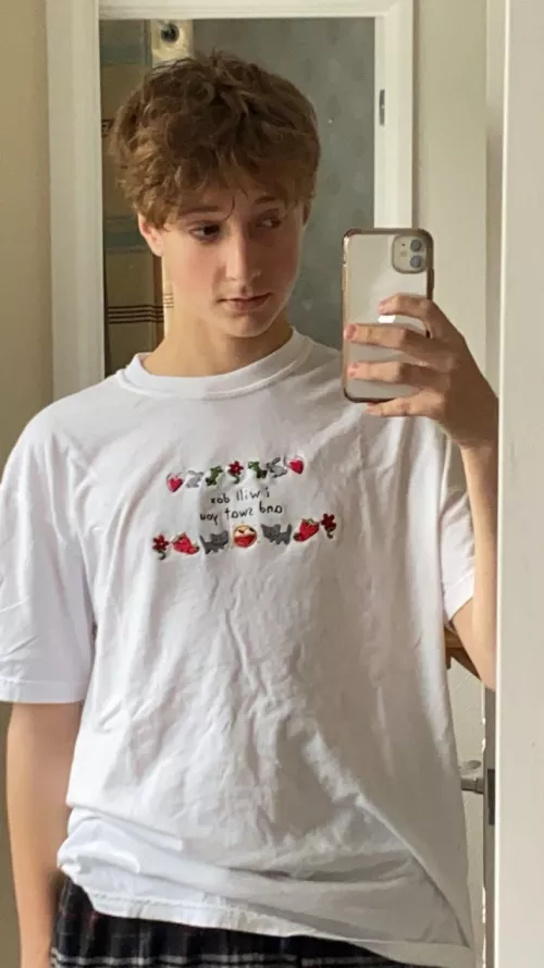 heyy 16m hmu😎 by nateukay