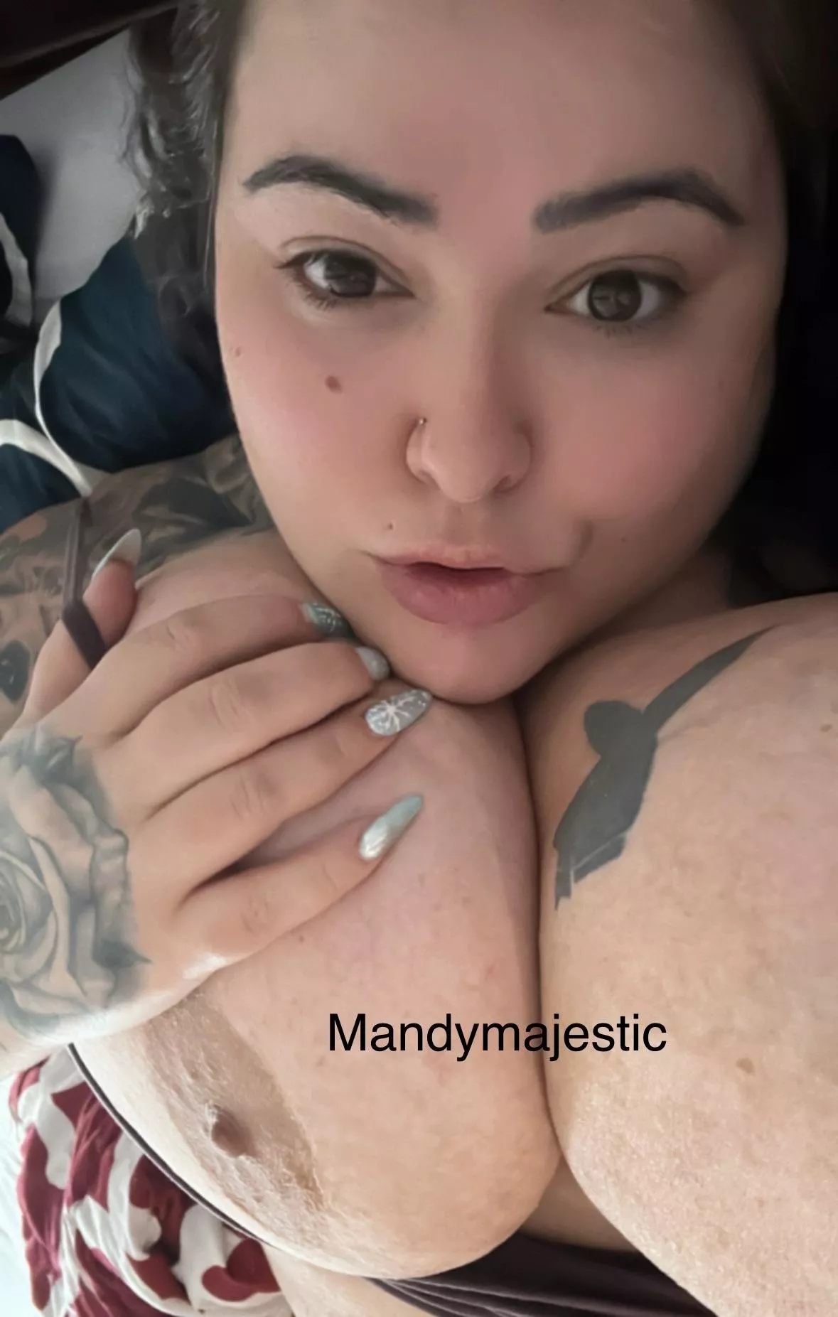 I love a good squeeze!! Wanna squeeze? posted by MandyMajesticBBW