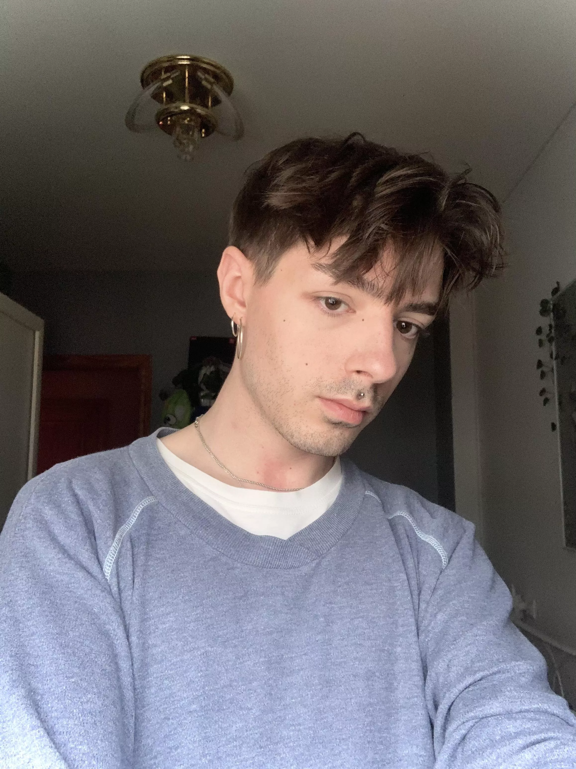 I’m letting my hair grow (: posted by acryIique