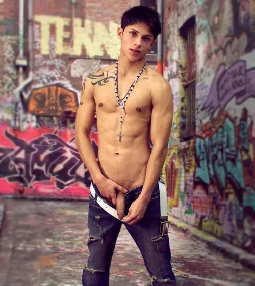 In the alley by PeteGuy23