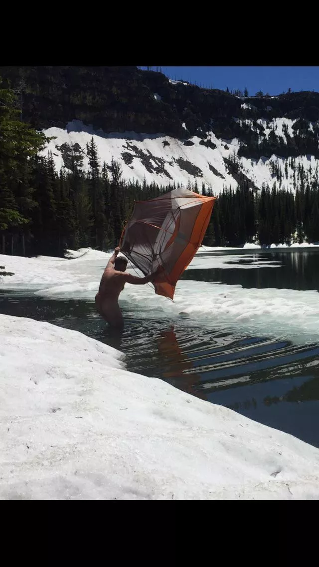 Just setting up camp on an ice flow posted by OceansLover60