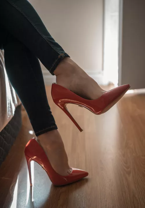 Legs that lead, feet that mesmerize by AbbyBlush