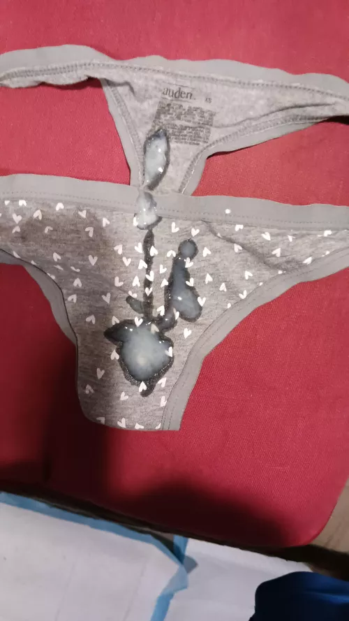 Morning load by Pantylover128