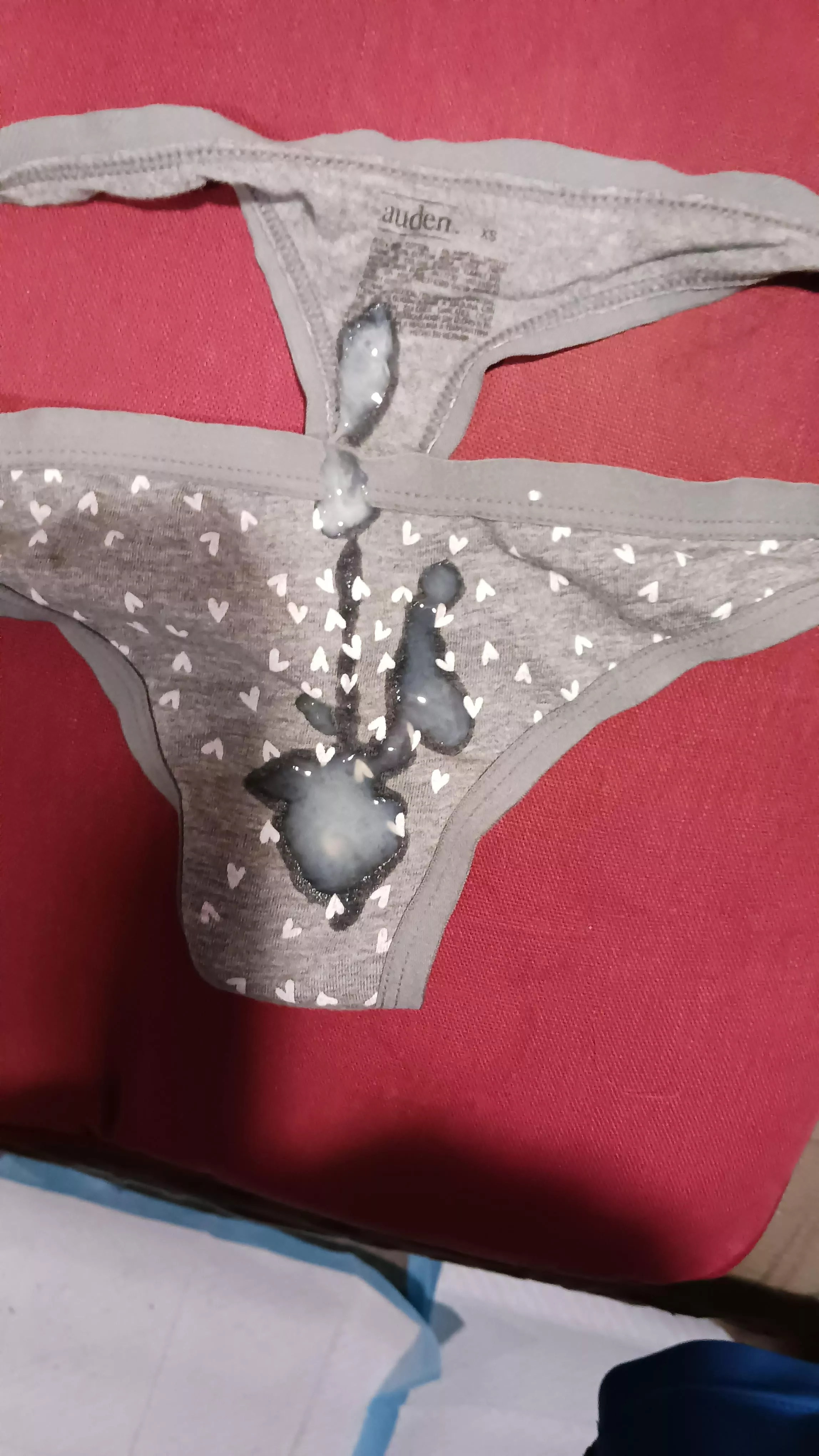 Morning load posted by Pantylover128