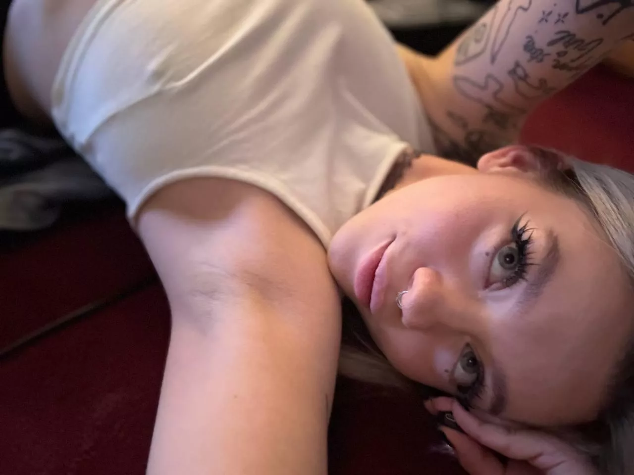 my armpits look hot enough for you to lick, don't they posted by rhinalwessex96