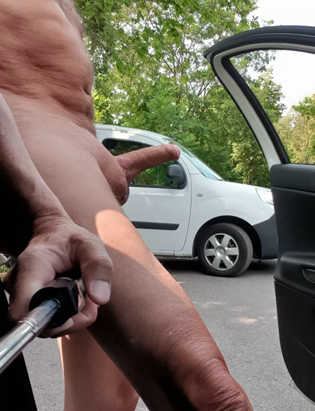 On the parking...hope somebody caught me 😇🤗 posted by JoeMarc72