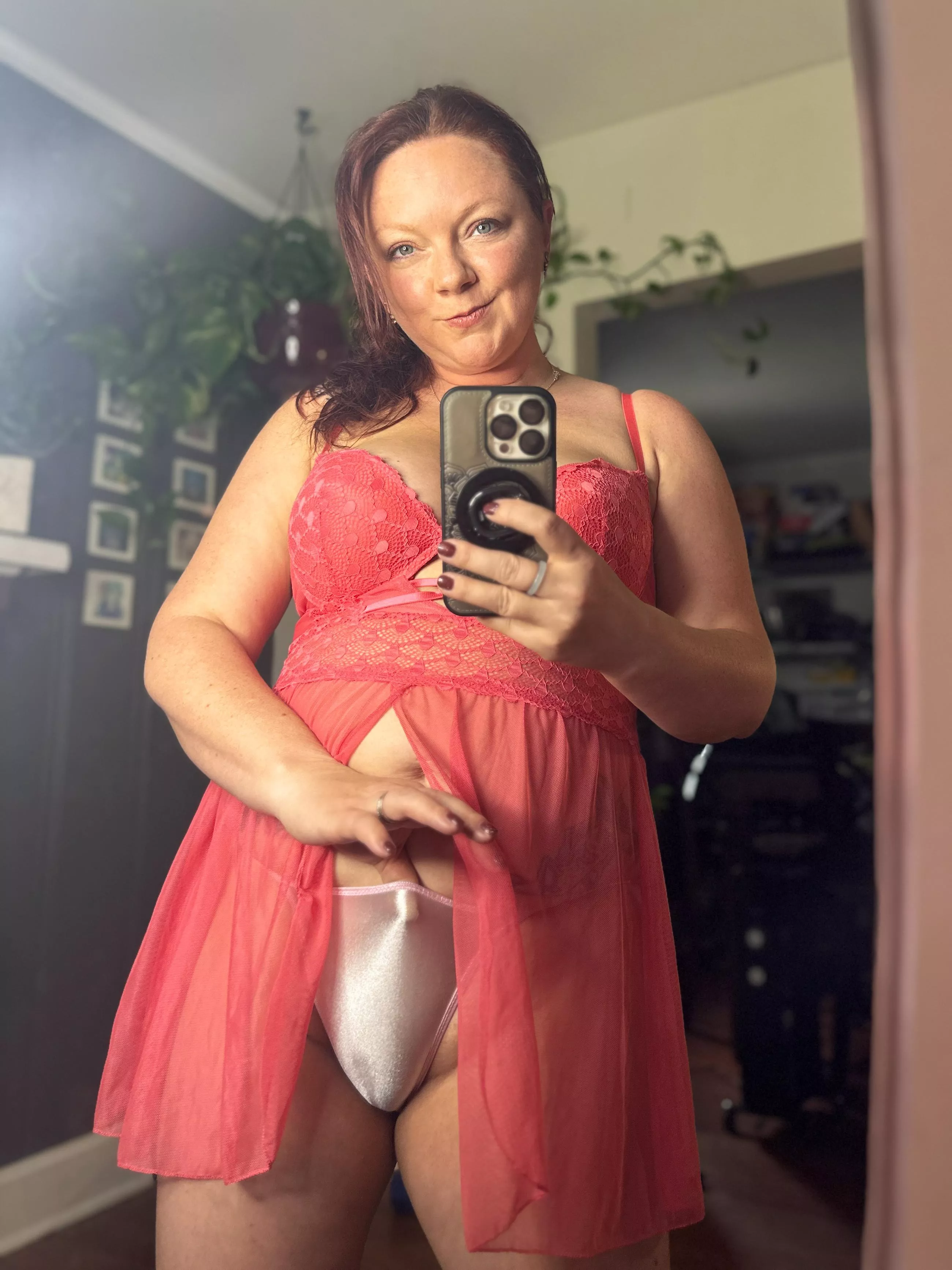 pulling it in tight posted by toomanydawncollins