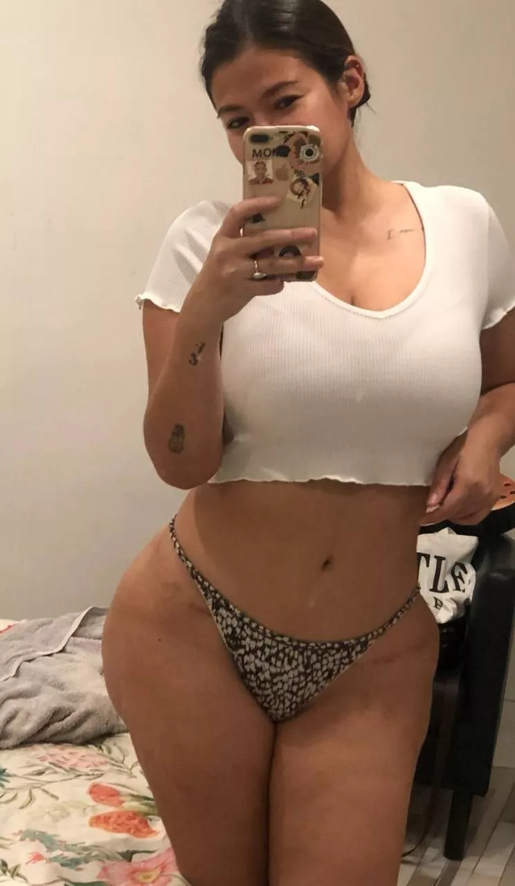 Push me up against the wall and do dirty things to me posted by ameliagotcaughtagain