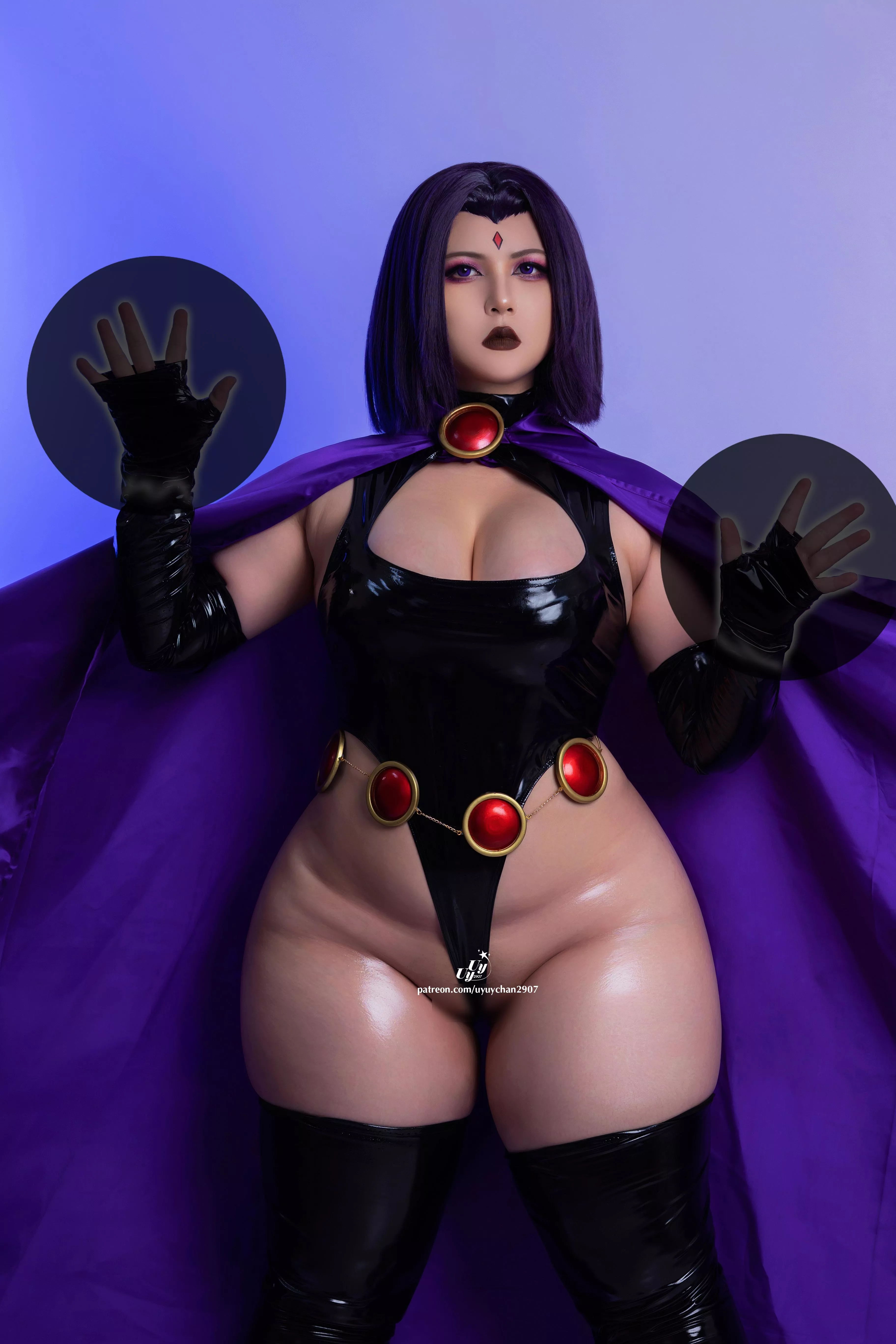 Raven cosplay by (uyuy2907) posted by UyUyCosplayer