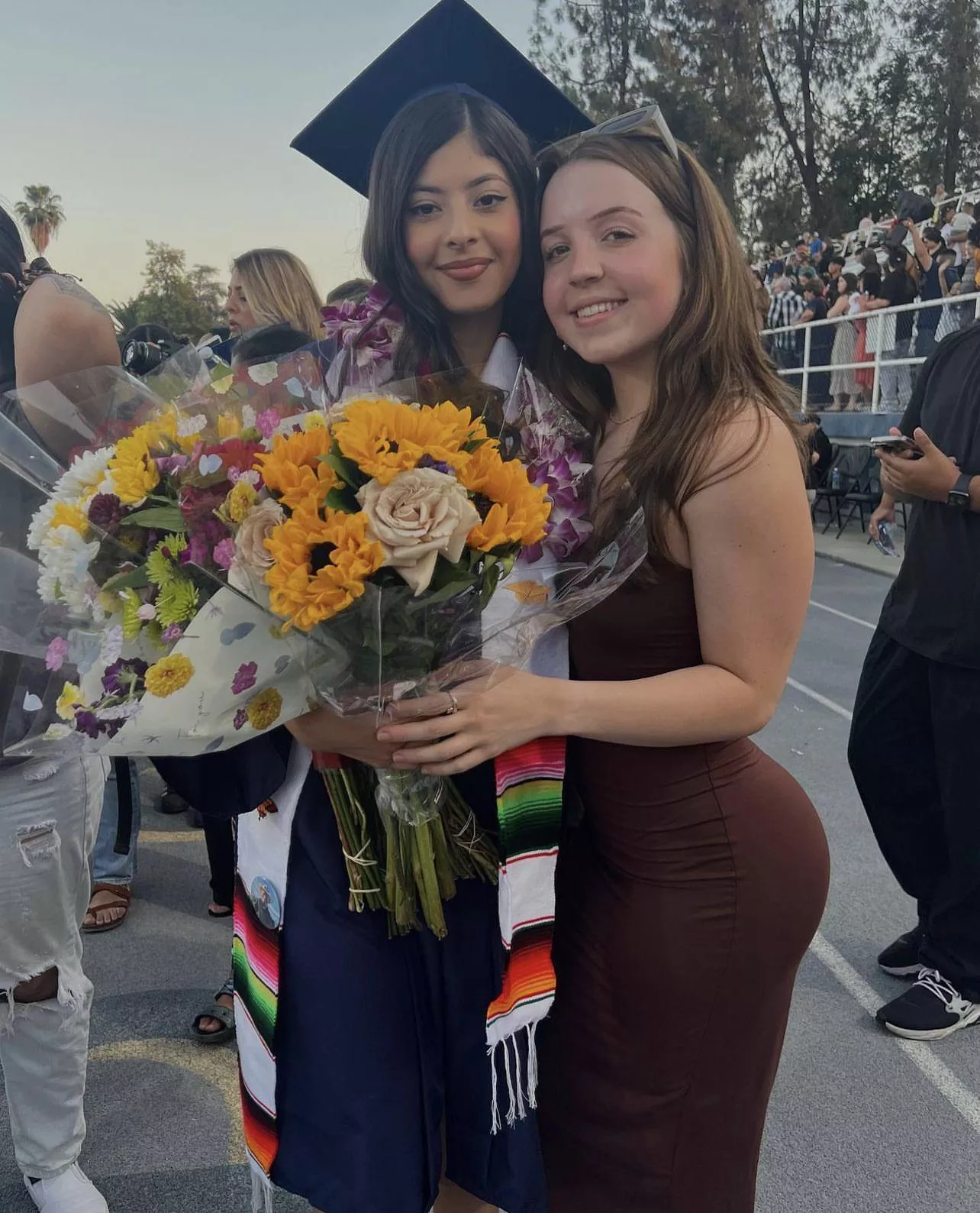 Right posted by Neat_Dragonfruit6946