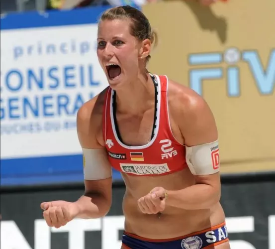 Sara Goller by YongWeddle